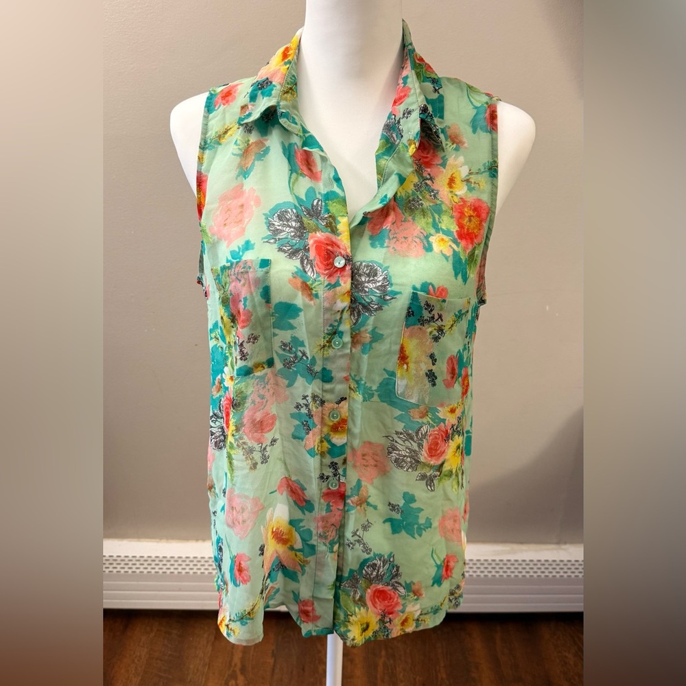 Floral Sleeveless See Through Collar Blouse